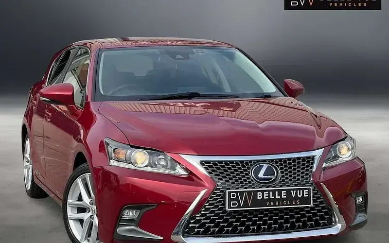Used Lexus CT200h Luxury Line 136 HP (100 kW) 2018 Hatchback