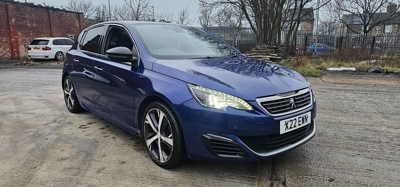 Used Peugeot 308 GTi 205 HP (150 kW) 2015 Blue Hatchback
