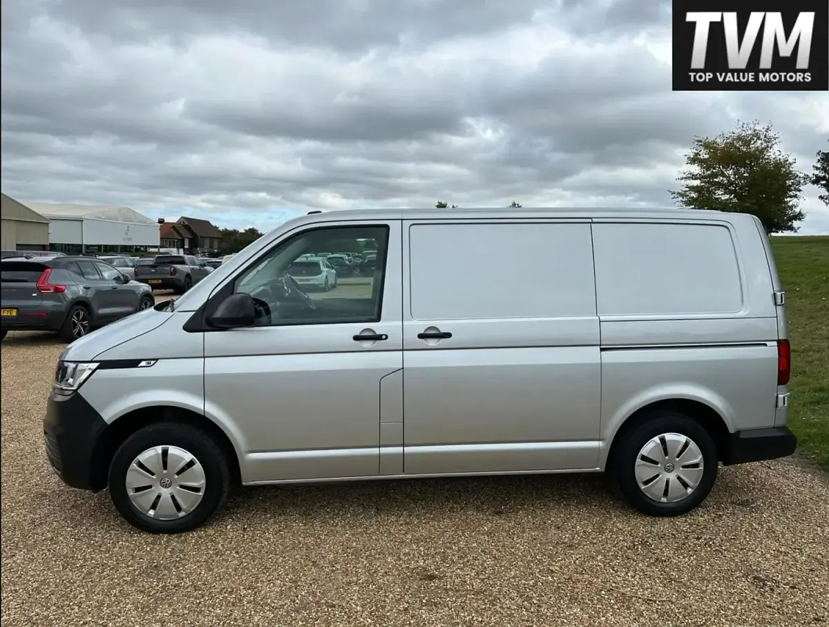 Used VW Transporter Startline 150 HP (110 kW) 2022 Silver Van