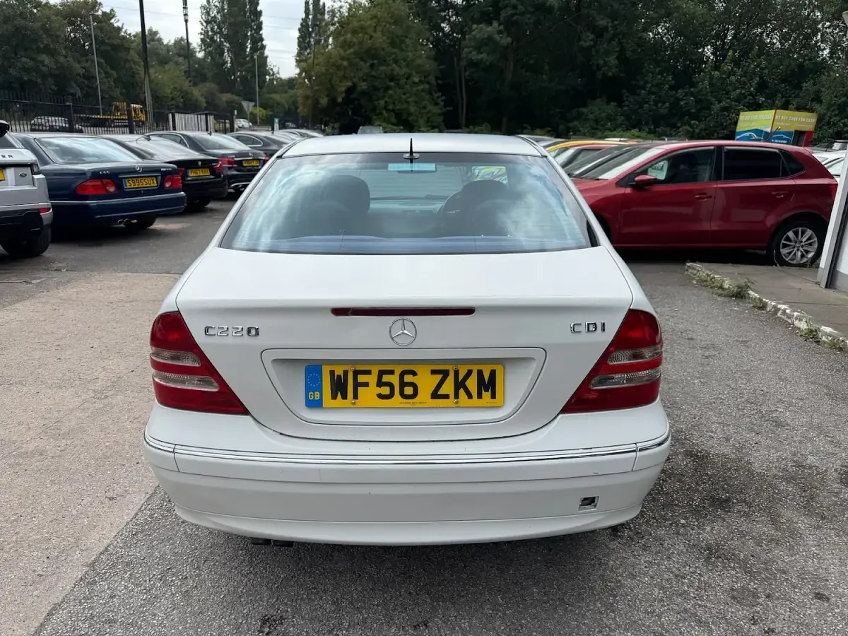 Used Mercedes C220 Avantgarde 2006 Silver Sedan