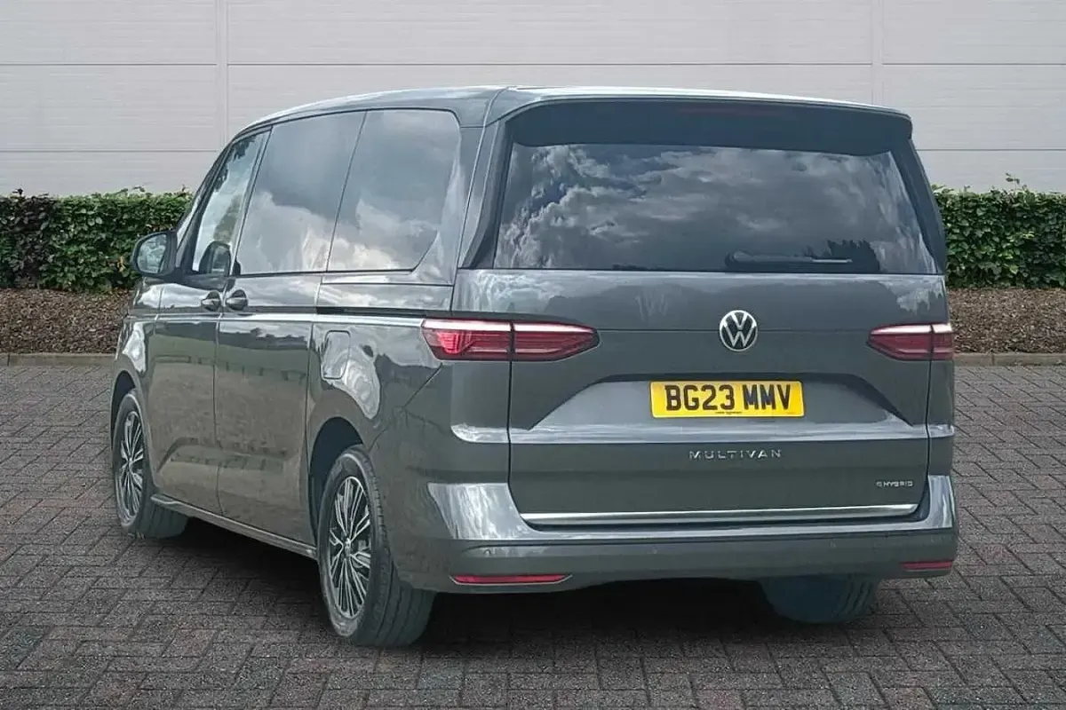 Used VW Multivan Style 218 HP (160 kW) 2023 Grey MPV