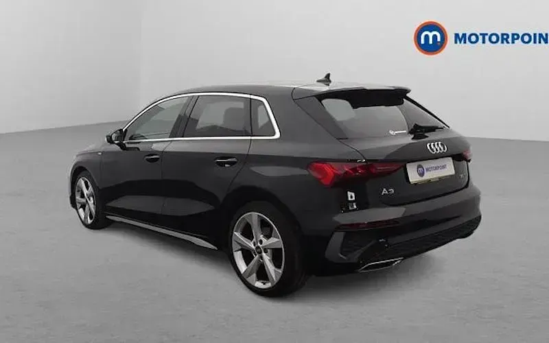 Used Audi A3 Sportback S-Line 150 HP (110 kW) 2024 Hatchback
