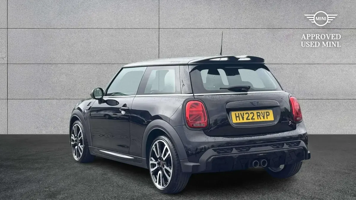Used Mini Cooper S Hatch 176 HP (129 kW) 2022 Black Hatchback