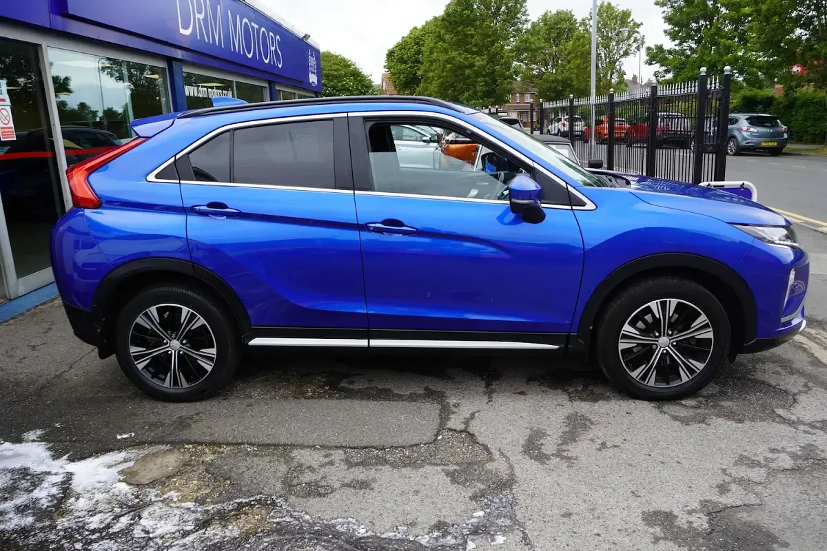 Used Mitsubishi Eclipse 2019 Blue Hatchback