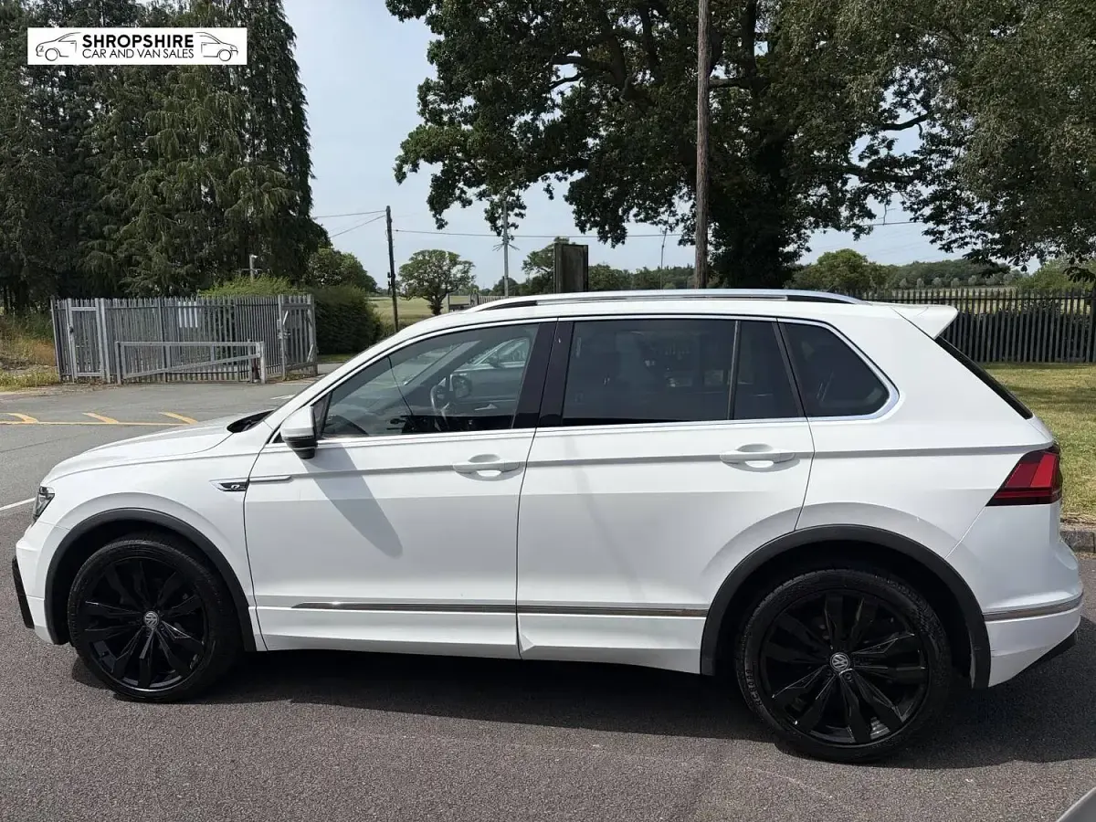 Used VW Tiguan R-line 150 HP (110 kW) 2016 White SUV