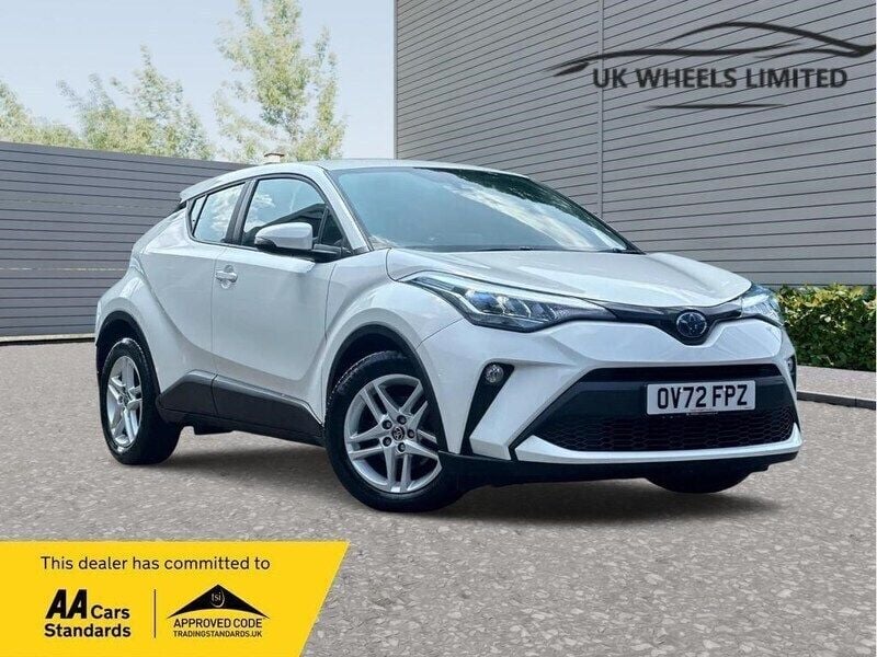 White Used 2022 Toyota C-HR SUV | £16,990 (Good price) - Image 1/3