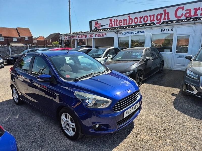Used Ford Ka Plus Zetec 70 HP (51 kW) 2018 Blue Hatchback