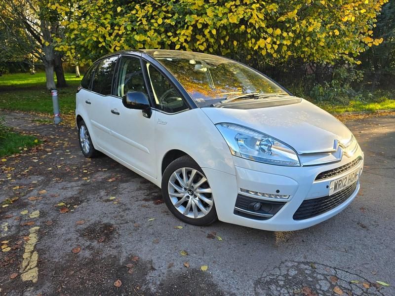 White Used 2012 Citroën C4 Picasso Exclusive MPV | £2,195 (Fair price) - Image 1/4