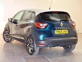 Second-hand Renault Captur Iconic 90 CP (66 kW) 2018 Albastru SUV