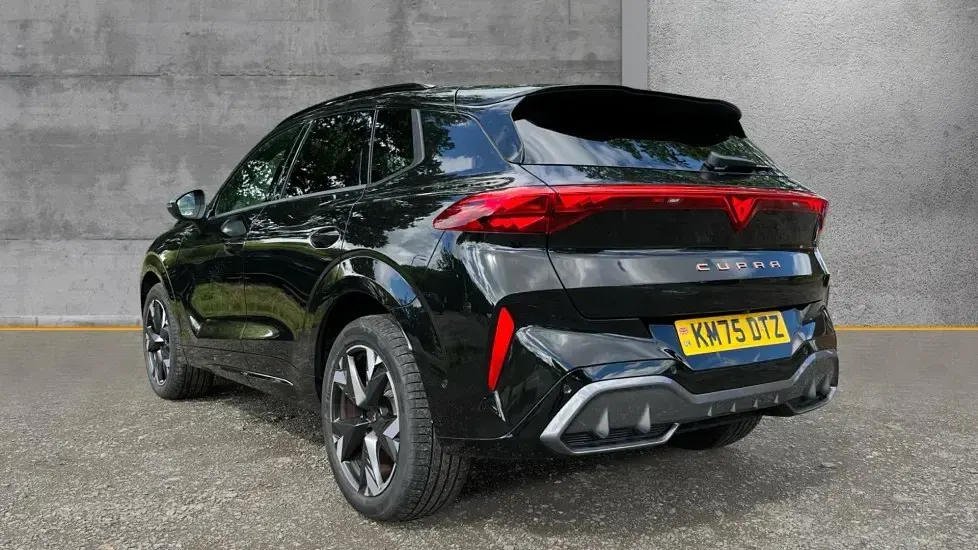 Used Cupra Terramar 150 HP (110 kW) 2025 Midnight black SUV