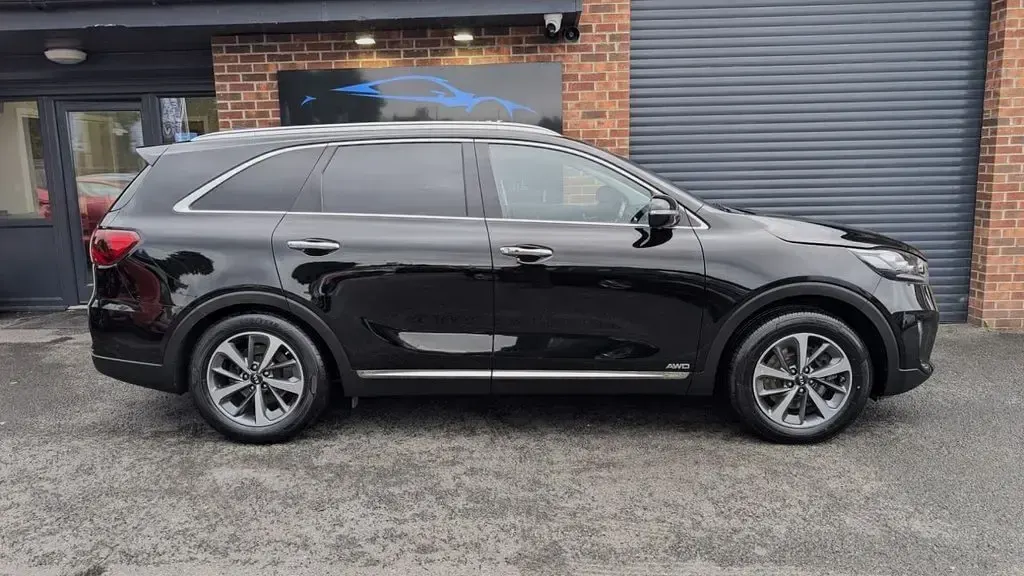 Used Kia Sorento 197 HP (144 kW) 2018 Black SUV