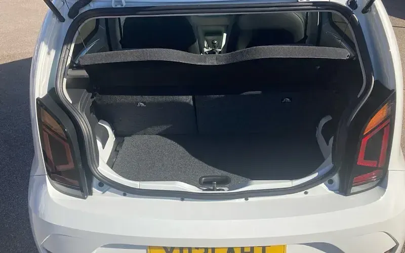 Usado VW up! Beats 65 HP (47 kW) 2023 Citadino