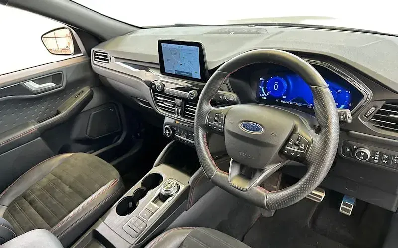 Used Ford Kuga ST-Line 225 HP (165 kW) 2021 Silver SUV