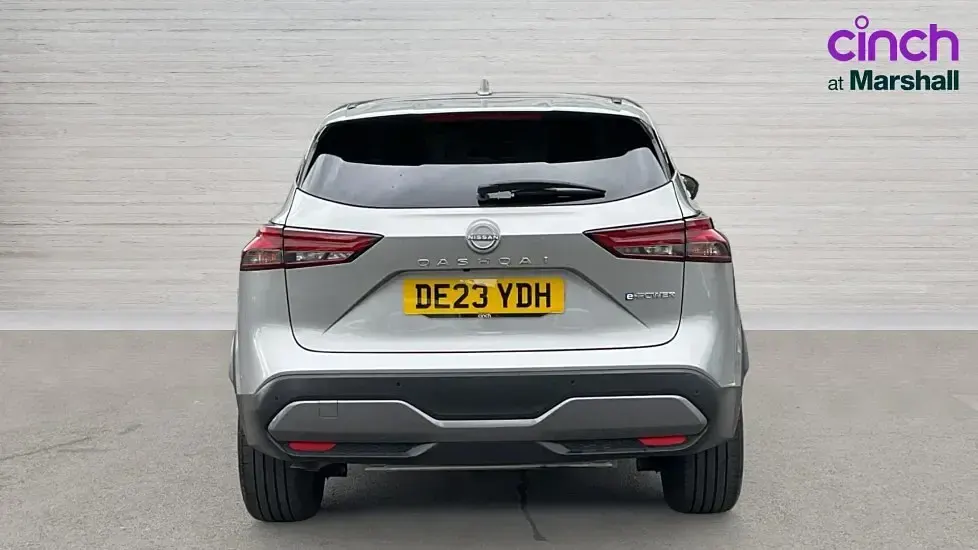 Used Nissan Qashqai N-Connecta 190 HP (139 kW) 2023 Silver SUV
