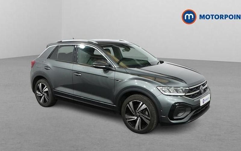 Used 2025 VW T-Roc R-line SUV | £24,999 (Fair price) - Image 1/4