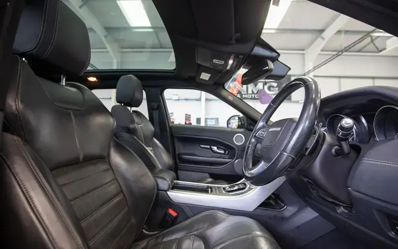Used Land Rover Range Rover evoque HSE Dynamic 179 HP (131 kW) 2018 Hatchback