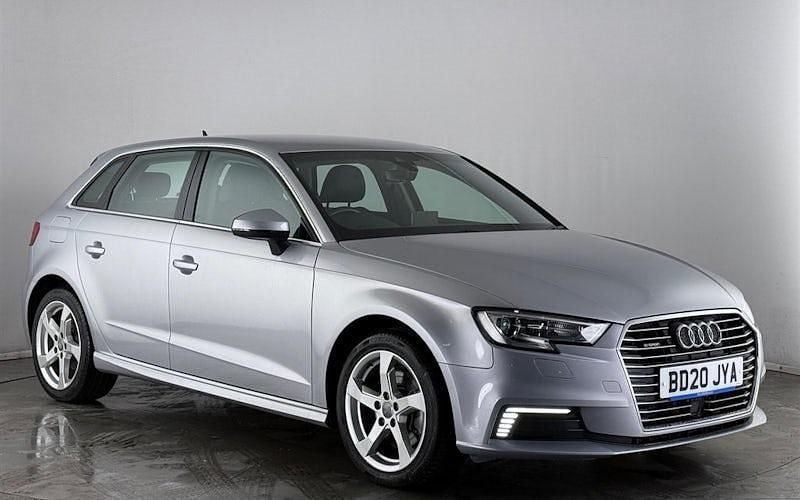 Used 2020 Audi A3 e-tron Hatchback | £12,250 (Super price) - Image 1/3