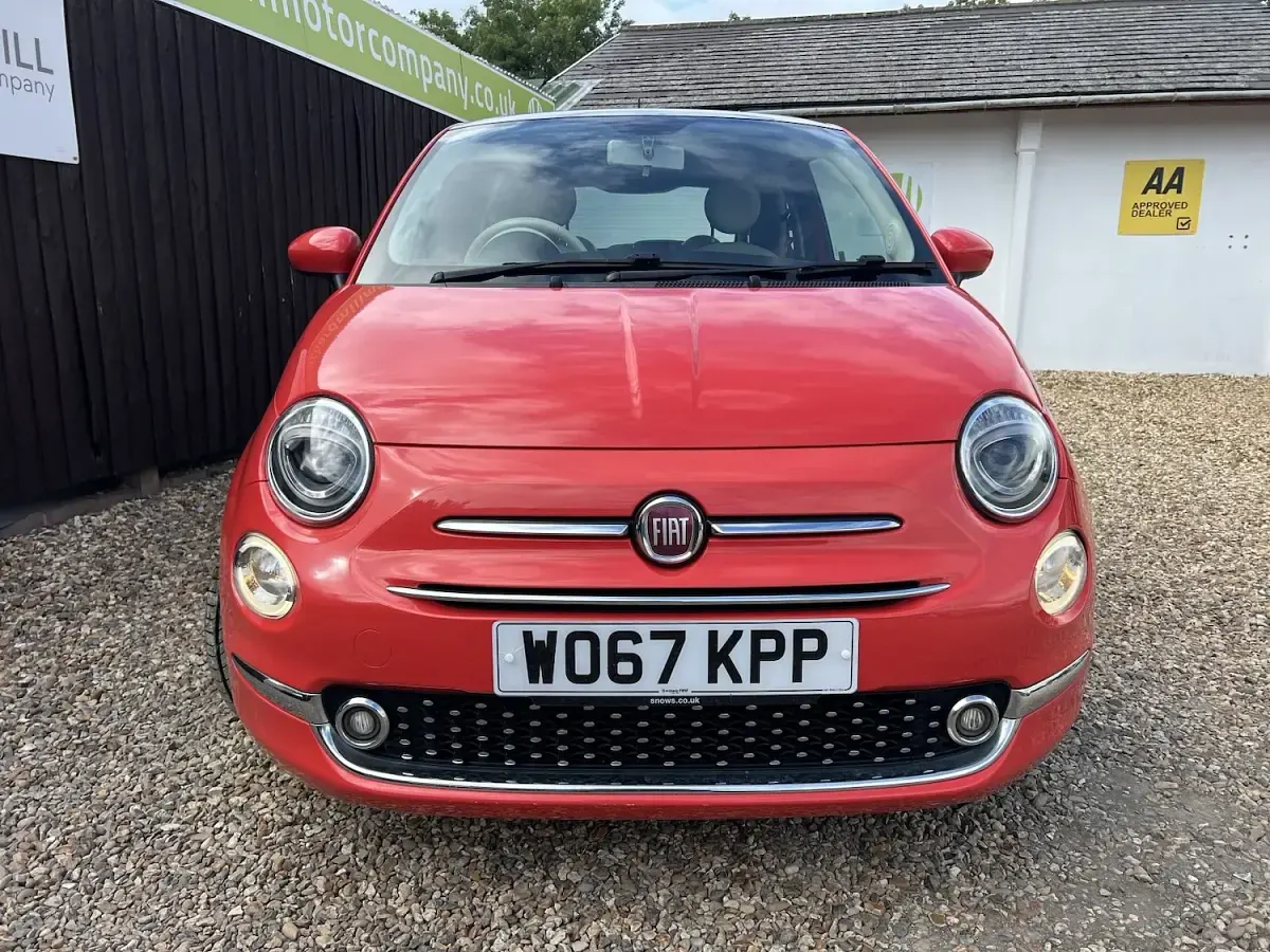 Used Fiat 500 Lounge 69 HP (50 kW) 2018 Pink Hatchback
