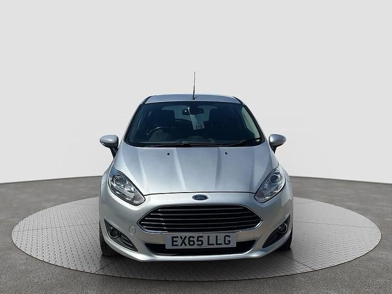 Silver Used 2015 Ford Fiesta Titanium Hatchback | £4,995 (Fair price) - Image 1/4