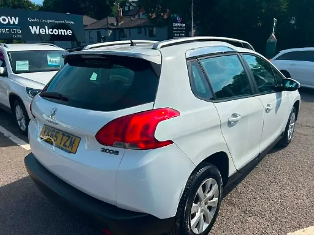 Used Peugeot 2008 Access 82 HP (60 kW) 2015 White SUV