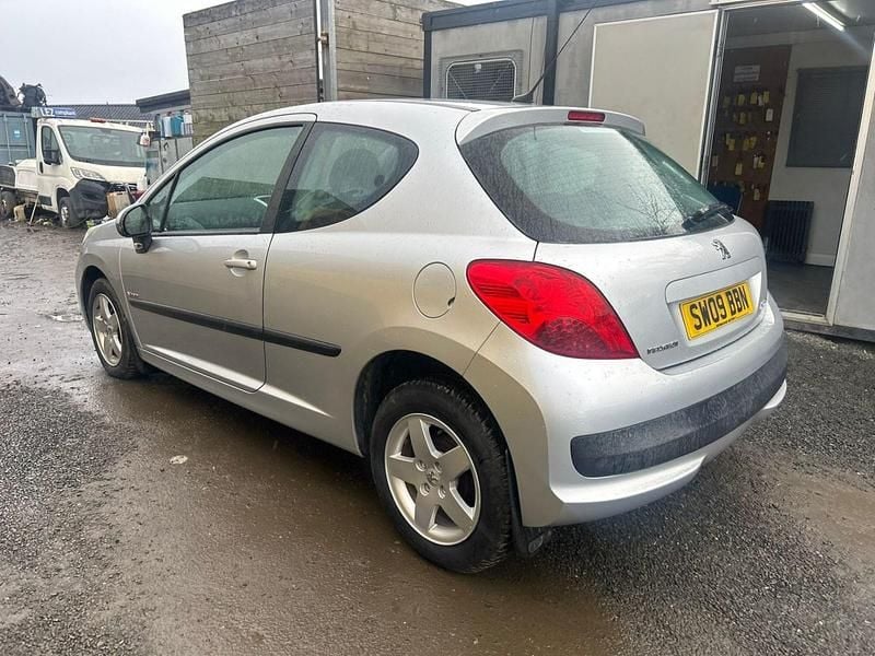 Used Peugeot 207 2009 Silver Hatchback