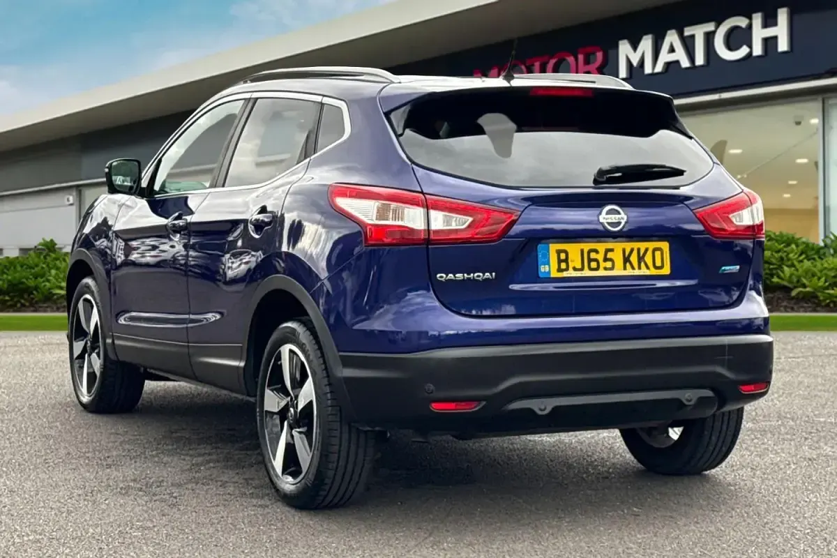 Used Nissan Qashqai N-TEC 110 HP (80 kW) 2015 Blue SUV