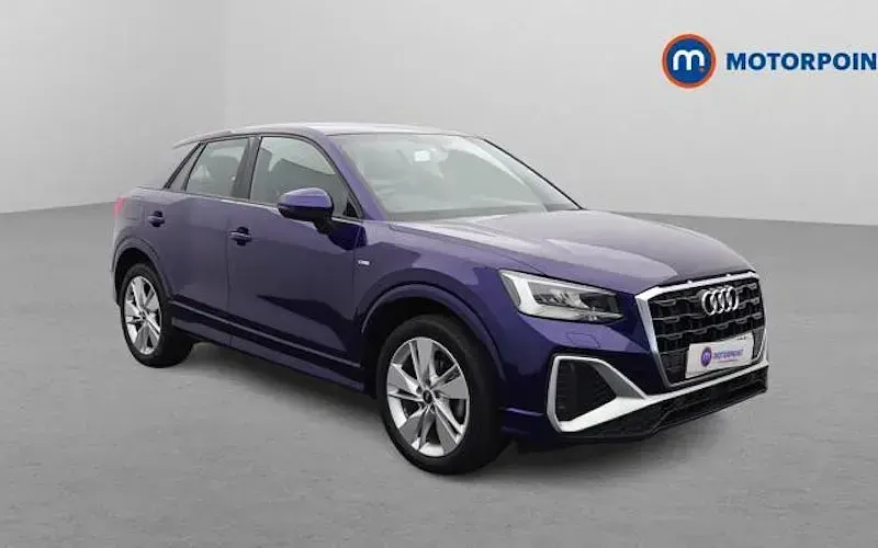 Used Audi Q2 S-Line 110 HP (80 kW) 2024 SUV