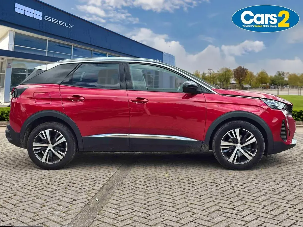 Used Peugeot 3008 Allure+ 131 HP (96 kW) 2023 Red SUV