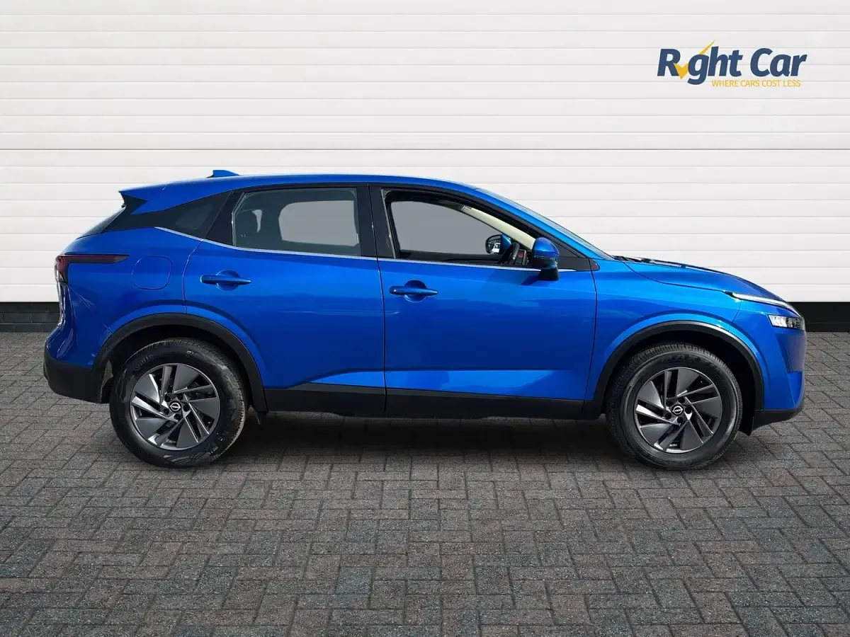 Used Nissan Qashqai Acenta Premium 2023 Blue SUV
