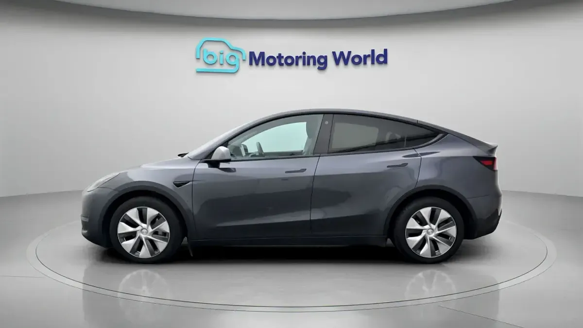 Used Tesla Model Y Long Range AWD 378 kW (514 HP) 2022 Grey SUV