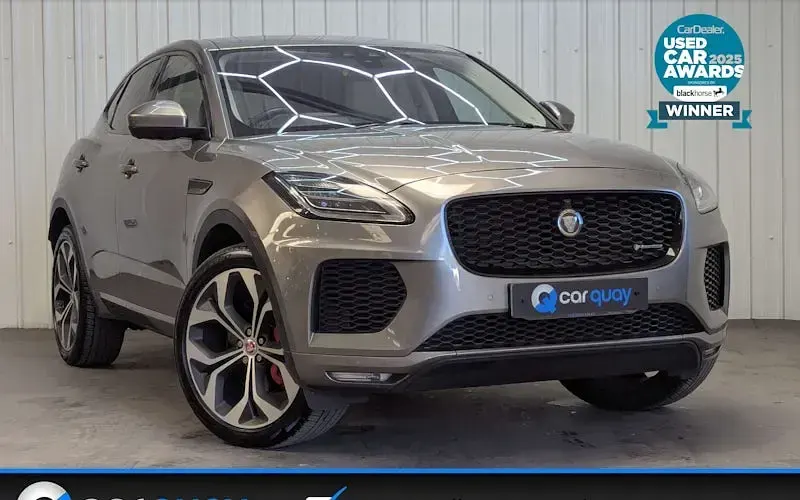 Usado Jaguar E-Pace R-Dynamic 300 HP (220 kW) 2020 SUV