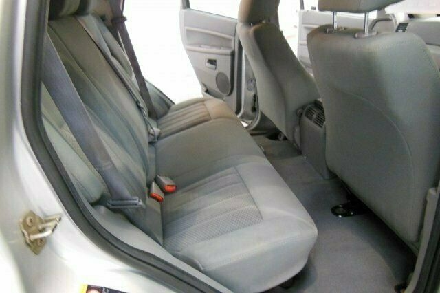 Used Jeep Grand Cherokee 215 HP (158 kW) 2005 SUV