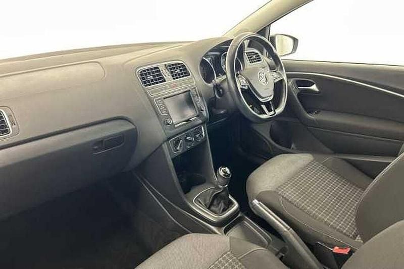 Image 2/4