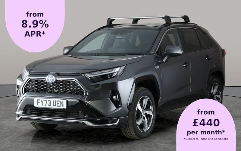 Used 2025 Toyota RAV4 Hybrid Design SUV | £29,563 (Super price) - Image 1/3