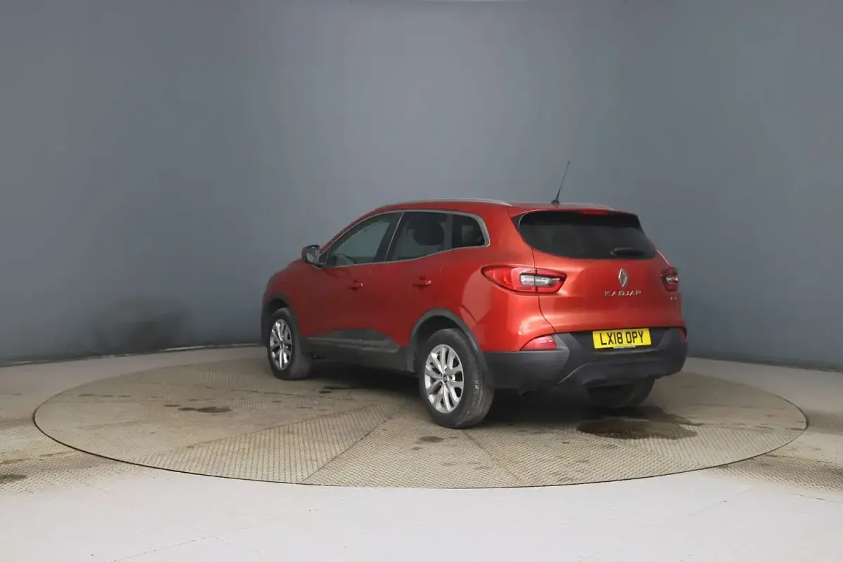 Used Renault Kadjar Dynamique 110 HP (80 kW) 2018 Red SUV