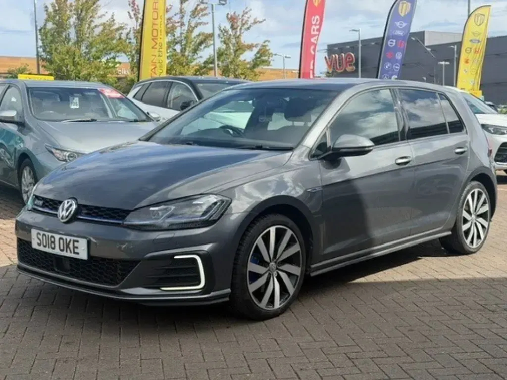 Used VW Golf VII Advance 204 HP (150 kW) 2018 Grey Hatchback