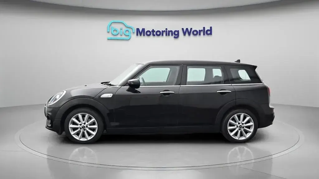 Usado Mini Cooper Clubman Classic 192 CV (141 kW) 2020 Negro Familiar