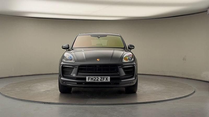 Used Porsche Macan 440 HP (323 kW) 2022 Grey SUV