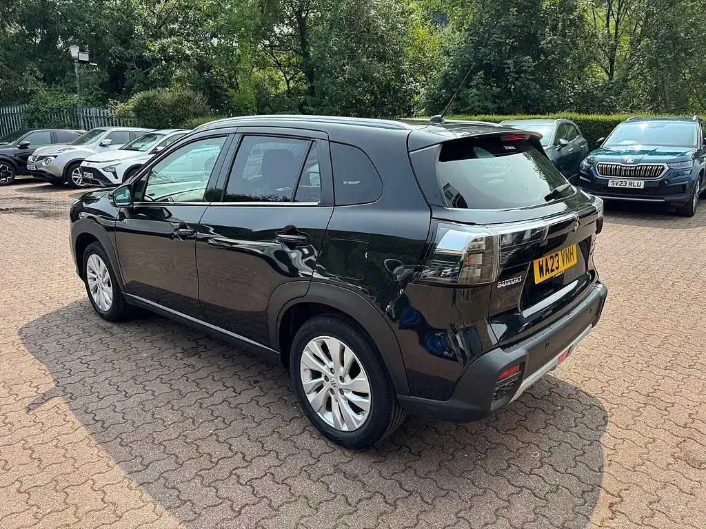 Used Suzuki SX4 S-Cross 116 HP (85 kW) 2023 Black SUV