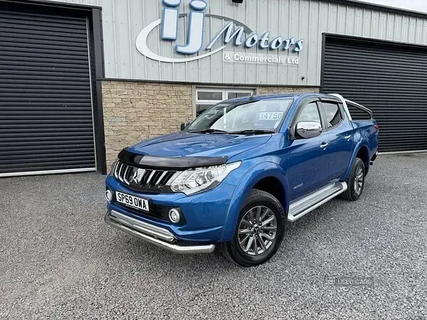 Used Mitsubishi L200 Warrior 181 HP (133 kW) 2019 Blue Pickup