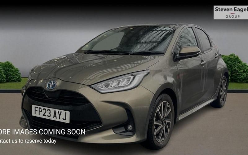 Used Toyota Yaris Hybrid Design 116 HP (85 kW) 2026 Hatchback