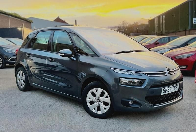 Grey Used 2014 Citroën C4 Picasso VTR Sport MPV | £2,780 (Good price) - Image 1/4