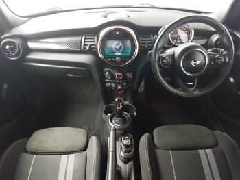 Used Mini Cooper S Sport 192 HP (141 kW) 2019 Black Hatchback