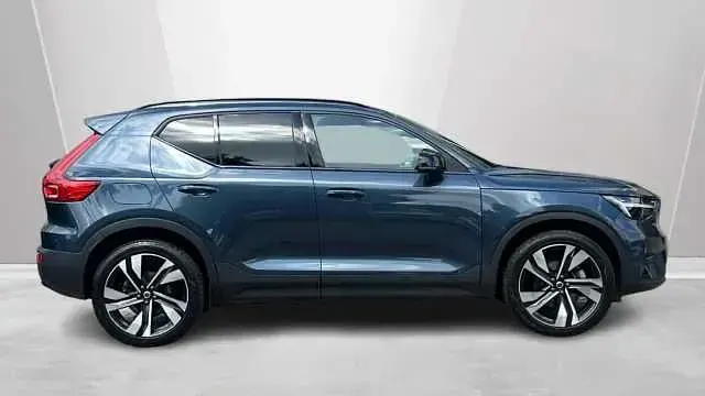 Used Volvo XC40 Plus 194 HP (142 kW) 2026 SUV