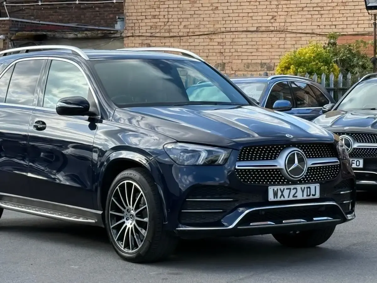 Usado Mercedes GLE400 AMG line 2022 Azul Carrinha