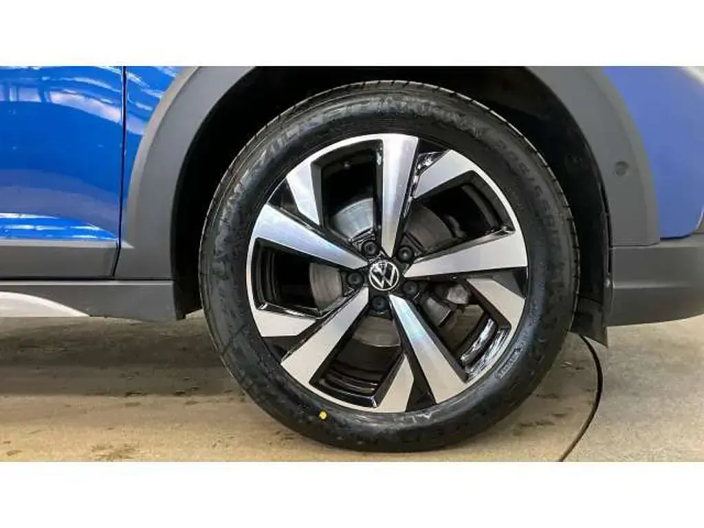 Used VW Taigo Style 110 HP (80 kW) 2022 Blue SUV