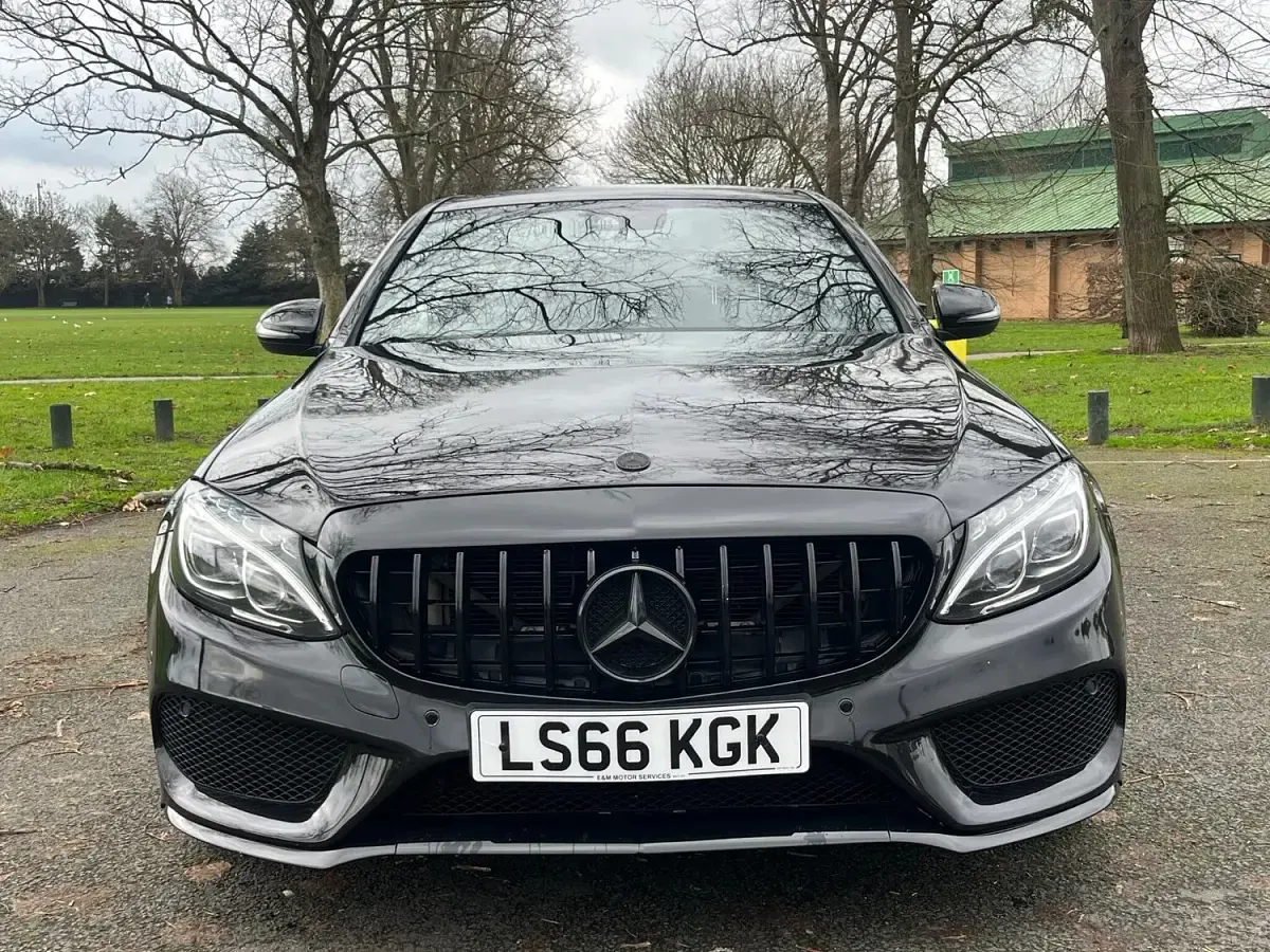 Used Mercedes C220 AMG Line Premium 170 HP (125 kW) 2016 Black Sedan
