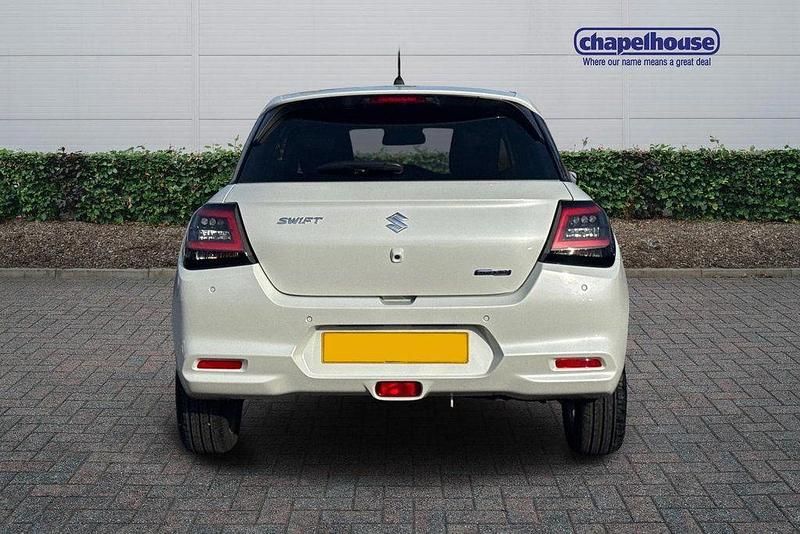 Usado Suzuki Swift 2025 Branco Citadino