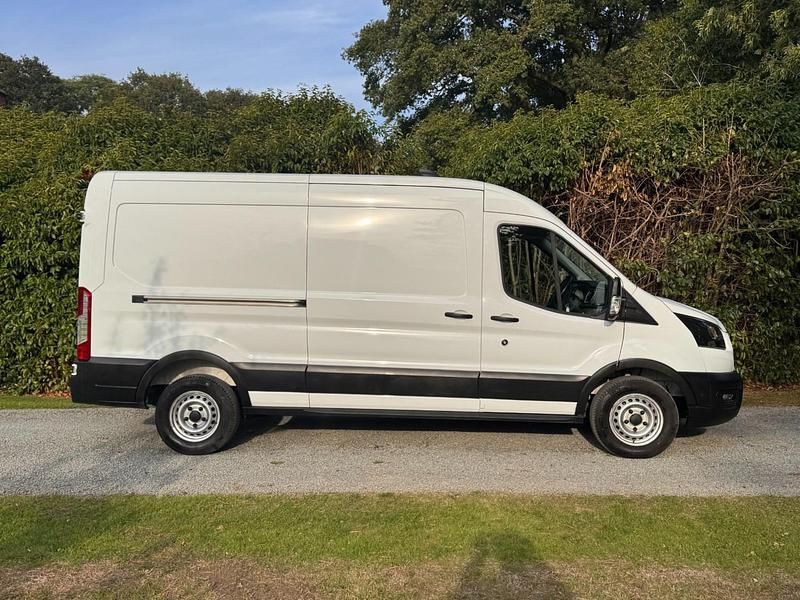 Used Ford Transit 130 HP (95 kW) 2023 White Van