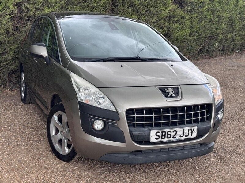 Grey Used 2012 Peugeot 3008 Active Hatchback | £2,485 (Fair price) - Image 1/4